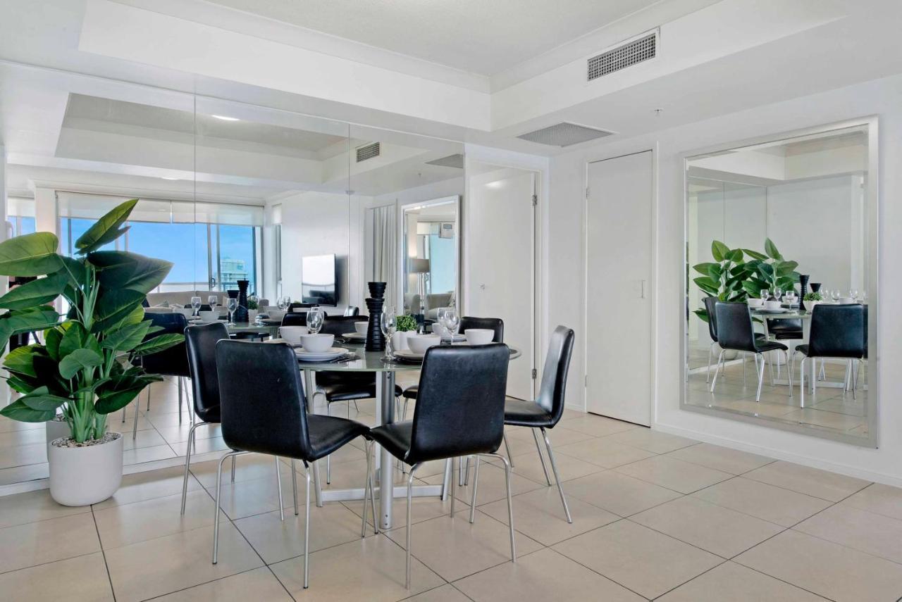 Chevron Renaissance - Self Contained & Privately Managed Apartments Gold Coast Ngoại thất bức ảnh