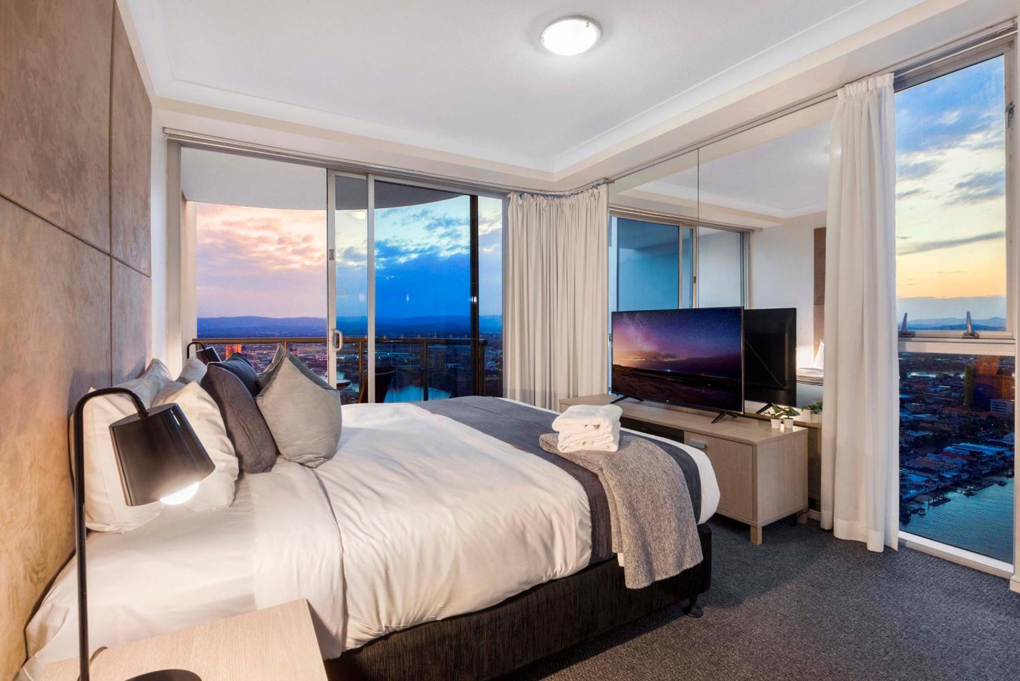 Chevron Renaissance - Self Contained & Privately Managed Apartments Gold Coast Ngoại thất bức ảnh