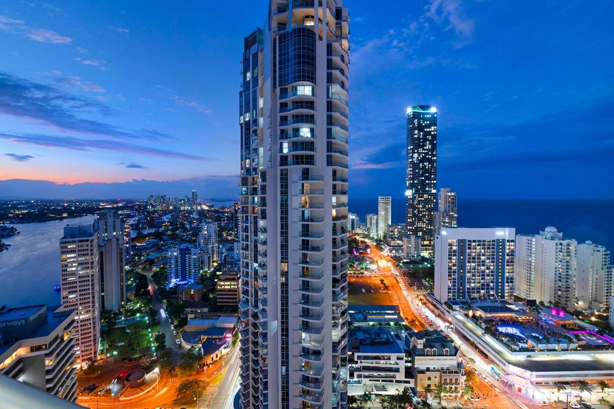 Chevron Renaissance - Self Contained & Privately Managed Apartments Gold Coast Ngoại thất bức ảnh