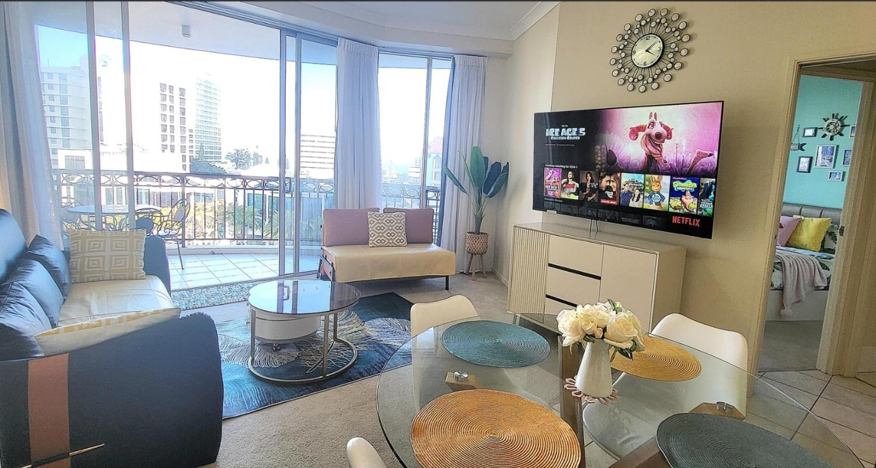 Chevron Renaissance - Self Contained & Privately Managed Apartments Gold Coast Ngoại thất bức ảnh